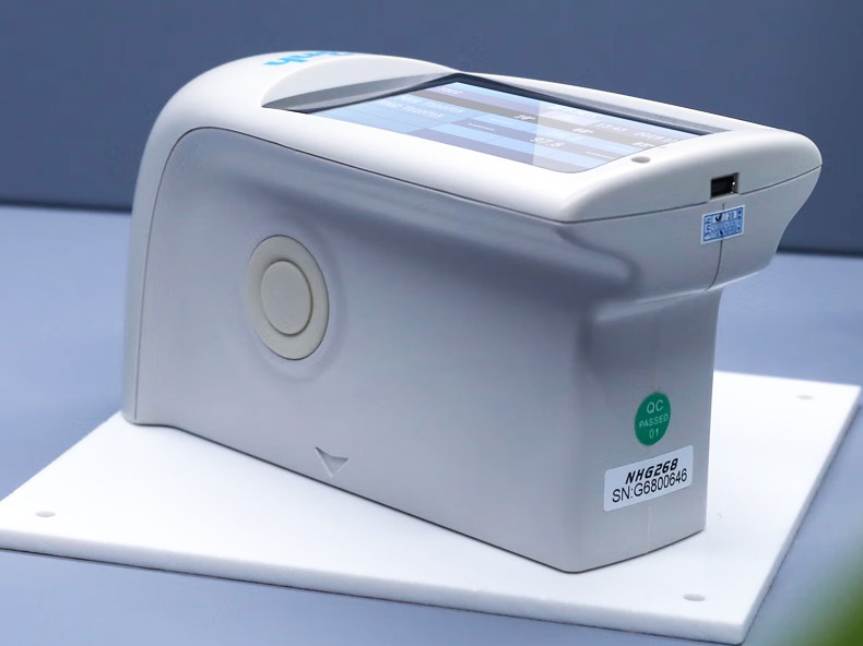 precision_gloss_meter_3nh1.jpg precision_gloss_meter_3nh1.jpg